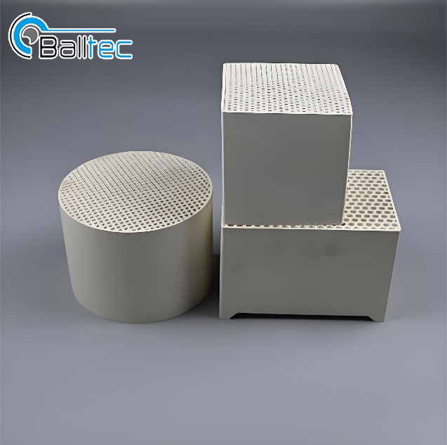 什麼是蜂巢陶瓷填料？